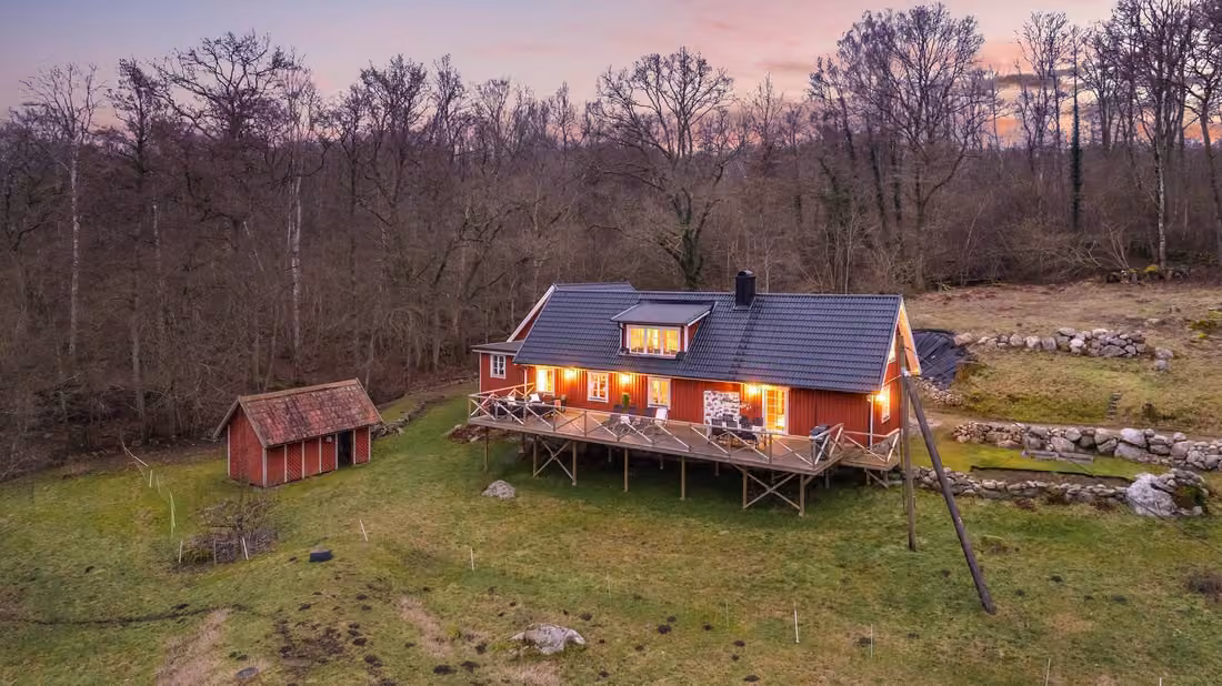 Alte Villa mit Wald und Feldern bei Vinslöv