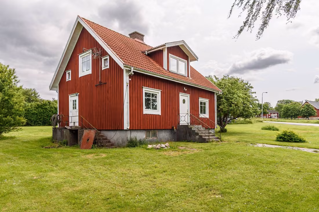 Rotes Landhaus bei Lönashult